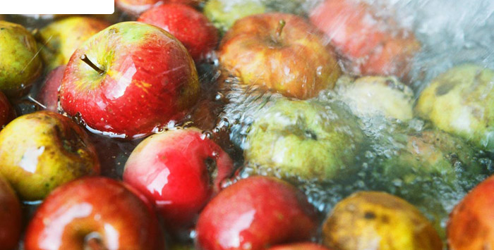 Apple washing